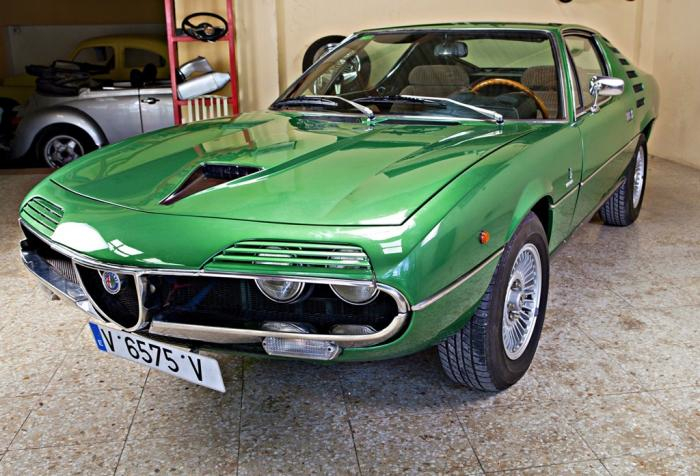 1975-Alfa-Romeo-Montreal-2.jpg