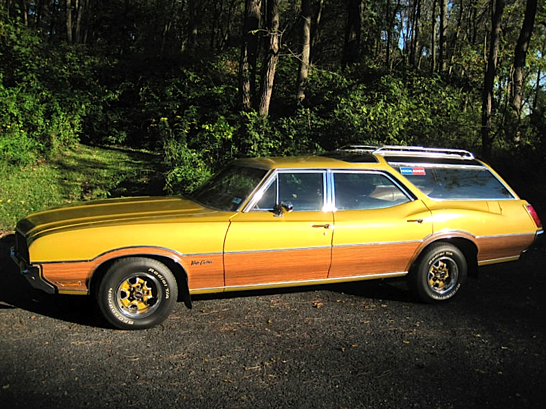 72 oldsmobile vista cruiser